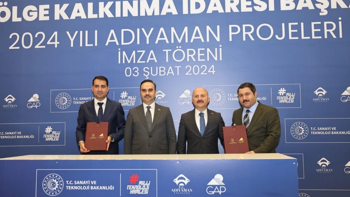 Bakan Kacır açıkladı: Adıyaman'a Bilim Merkezi kuruluyor
